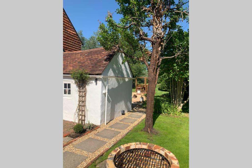 Rose Cottage Rowland's Castle Exterior foto